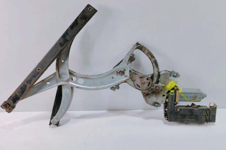 Macara geam cu motoras 3A0959801 Volkswagen VW Passat B4 [1993 - 1997]