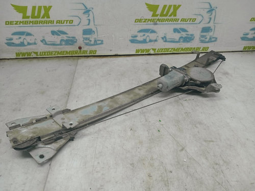 Macara geam cu motoras mr989947 Mitsubishi Grandis [2003 - 2011]