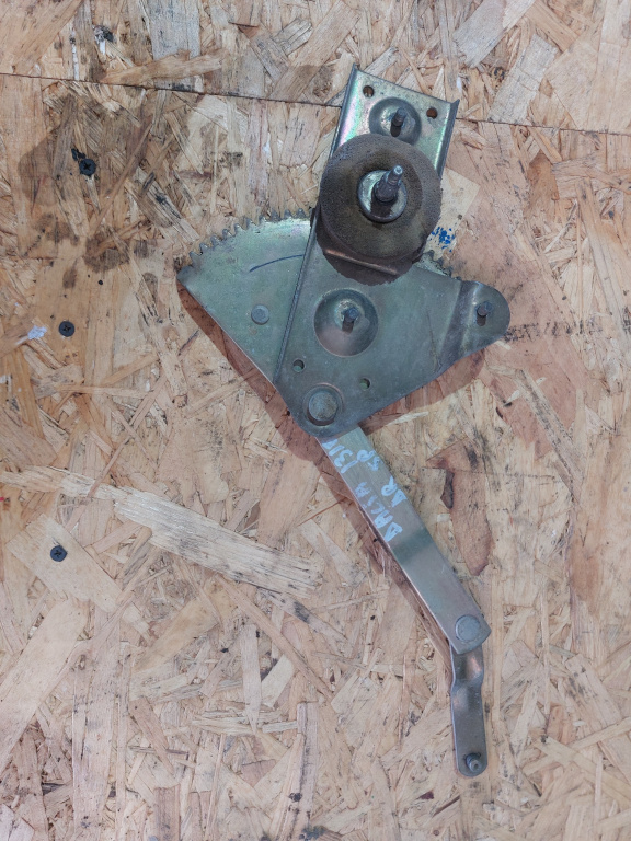 Macara Geam Dacia 1310 1983-2004 4 Portiere Spate Dreapta Manuala