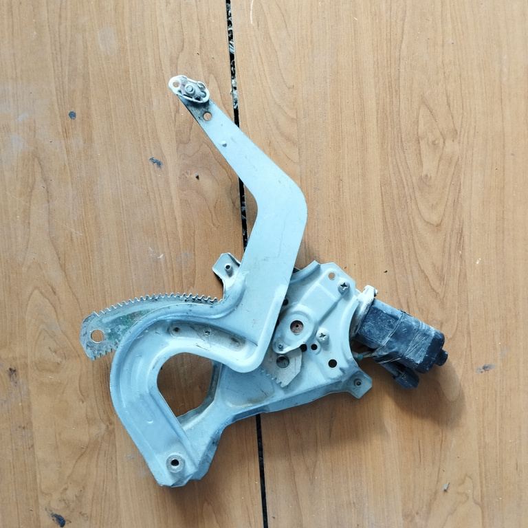 Macara Geam Daewoo Cielo 1994-1997 4 Portiere Spate Stanga Electrica