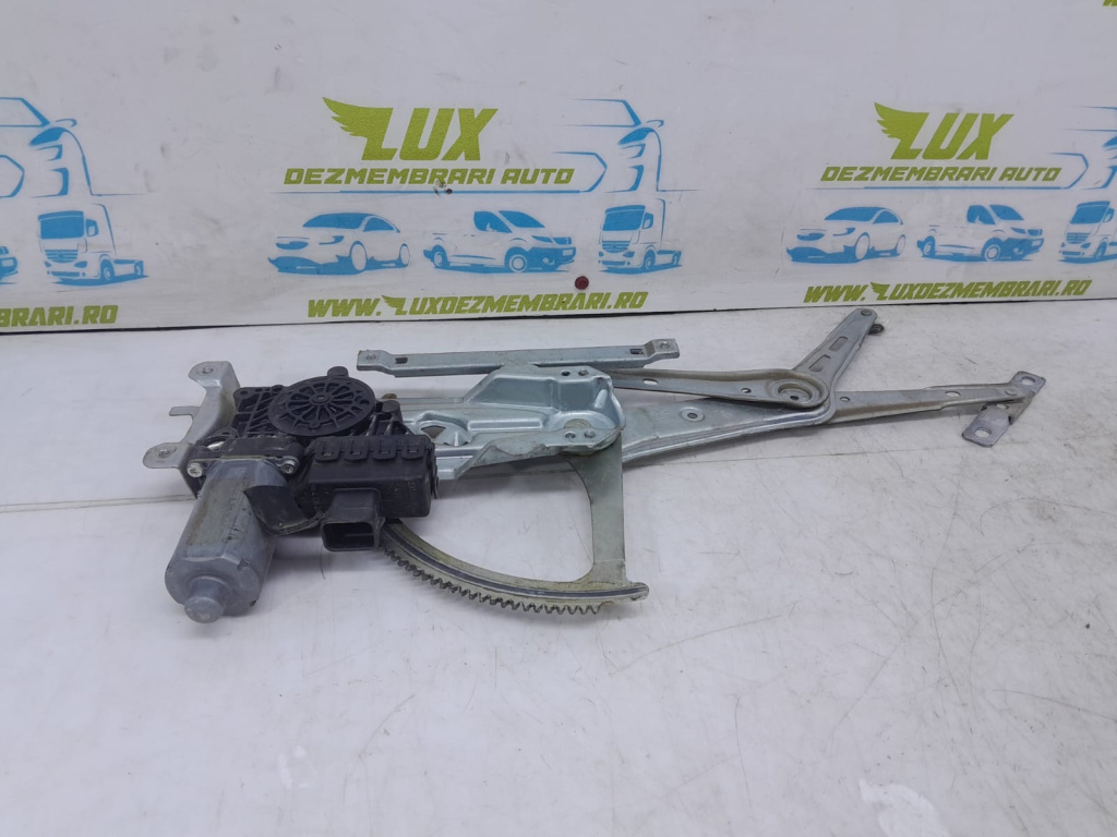 Macara geam dreapta fata 0130821989 Opel Astra H [2004 - 2007]