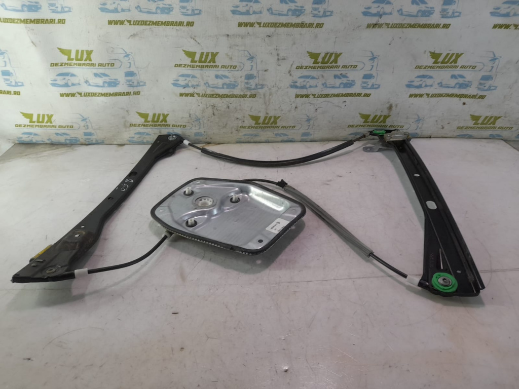 Macara geam dreapta fata 1k5837462b Volkswagen VW Golf 6 [2008 - 2015] 1.6 tdi CAYC