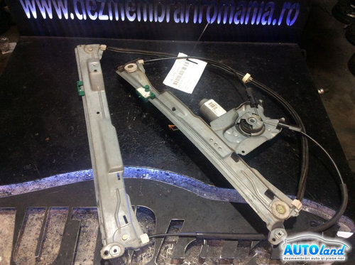 Macara Geam Dreapta Fata, 2 usi Renault CLIO III BR0/1,CR0/1 2005