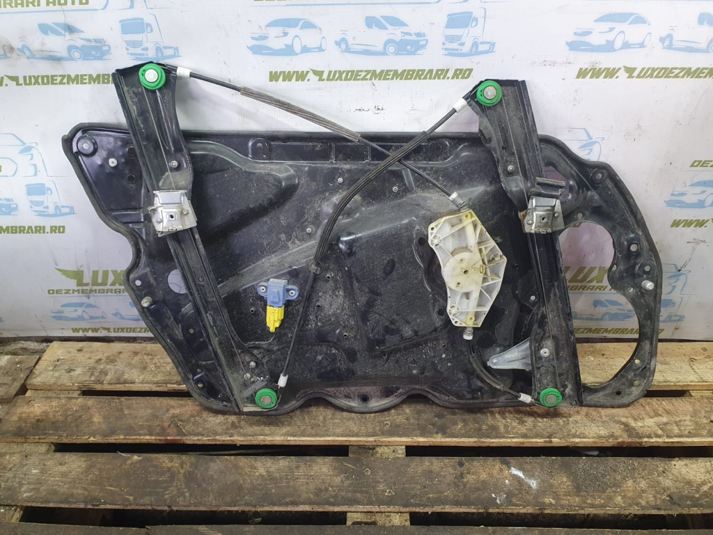 Macara geam dreapta fata 3c1837756f Volkswagen VW Passat B6 [2005 - 2010]