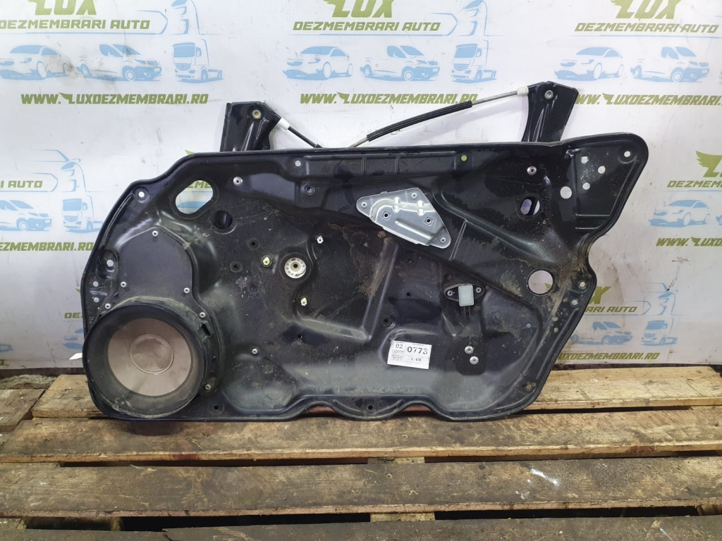 Macara geam dreapta fata 3c2837756k Volkswagen VW Passat B6 [2005 - 2010]