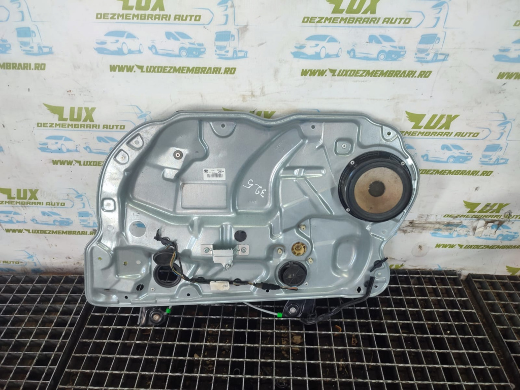 Macara geam dreapta fata 6q4837756 Volkswagen VW Polo 4 9N [facelift] [2005 - 2009] 1.2 benzina BBM