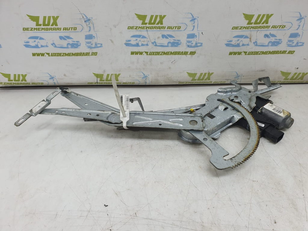 Macara geam dreapta fata 93389552 Opel Agila [2000 - 2003]