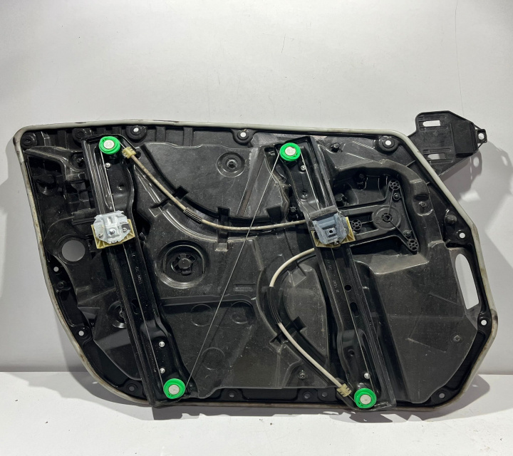 Macara geam dreapta fata A2057200279 Mercedes-Benz C-Class W205/S205/C205 [2014 - 2018]