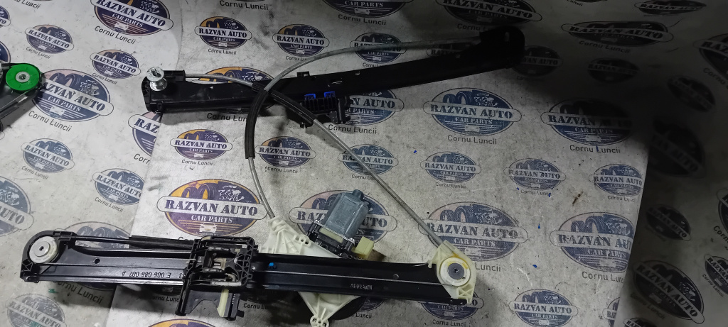 Macara geam dreapta fata Audi A3 8V 2013, E006086007A