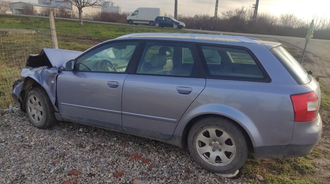 Macara geam dreapta fata Audi A4 B6 2003 Break 1.9