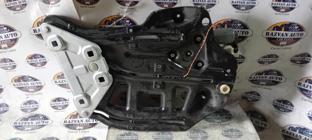 Macara geam dreapta fata Audi A4 B7 2007