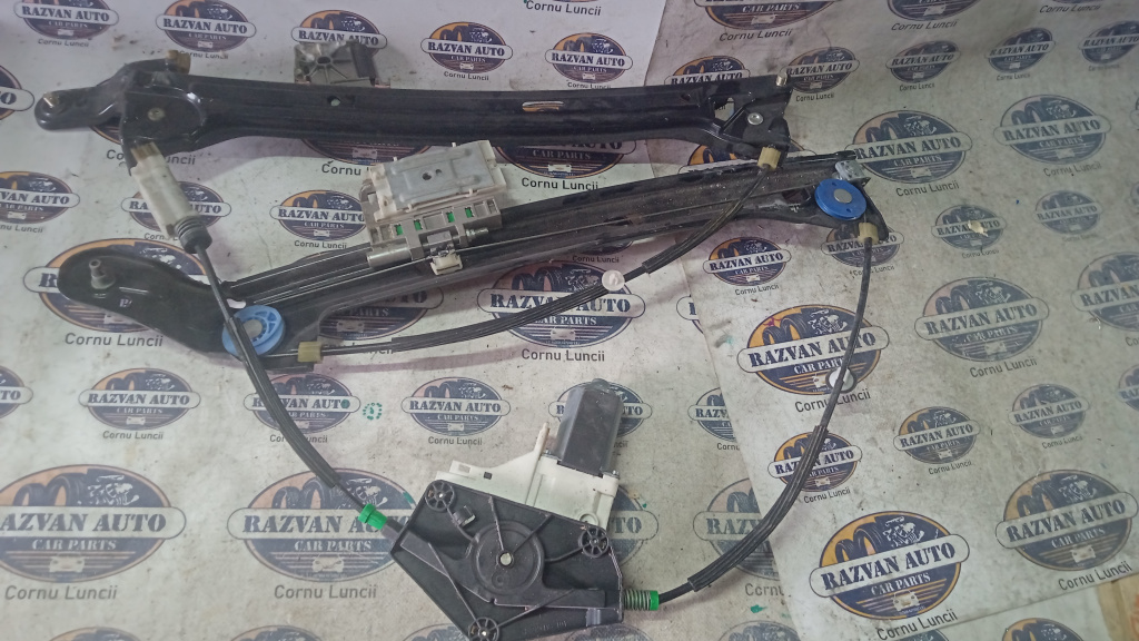 Macara geam dreapta fata Audi A5 2010, 8T0959802B