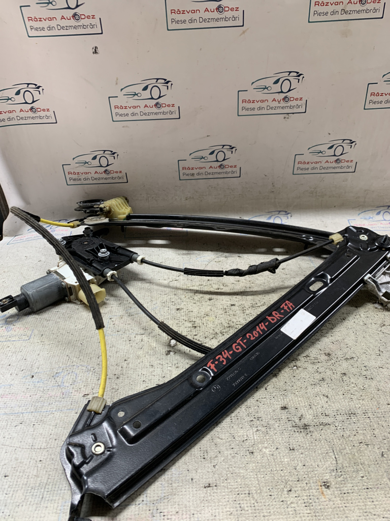 Macara geam dreapta fata BMW Seria 3 GT F34 - Motorina 2014, 7046032