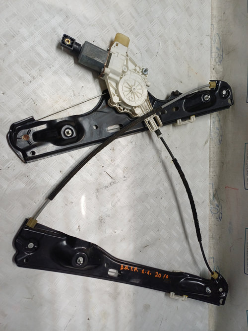 Macara geam dreapta fata BMW X1 - Motorina 2010, -