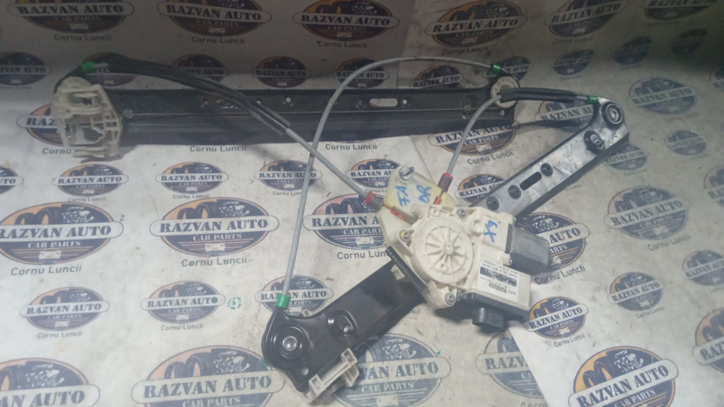 Macara geam dreapta fata BMW X3 2006