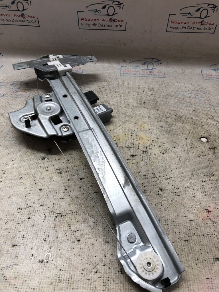 Macara geam dreapta fata Citroen C3 2019, 9830478880