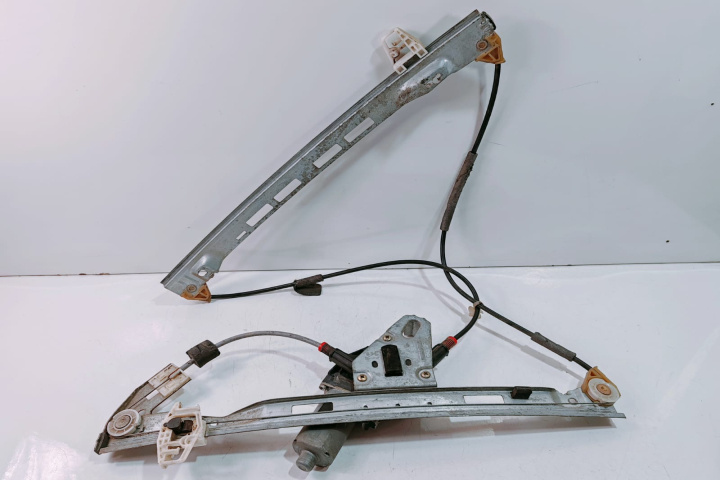 Macara Geam dreapta fata cu motoras Peugeot 206 [1998 - 2003]