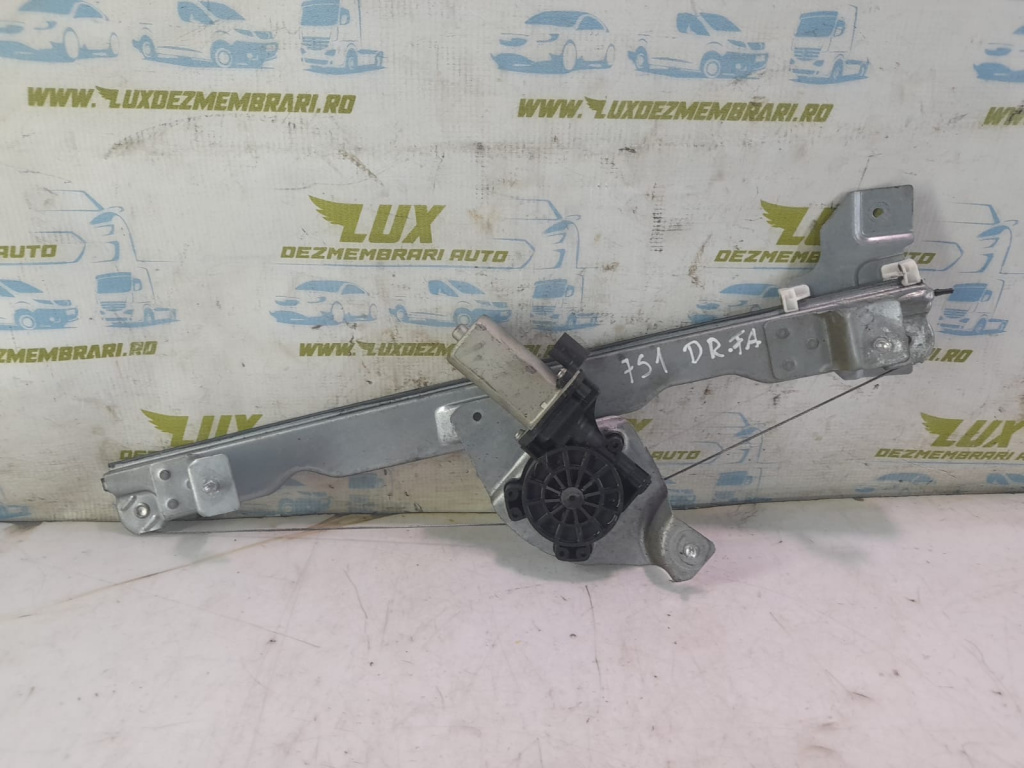 Macara geam dreapta fata Dacia Duster [2010 - 2013] 1.5 dci K9K896