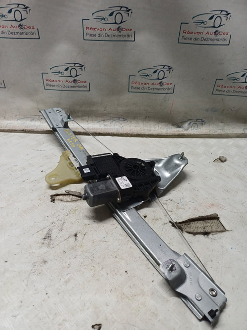 Macara geam dreapta fata Dacia Duster - Benzina 2019, 807205167R