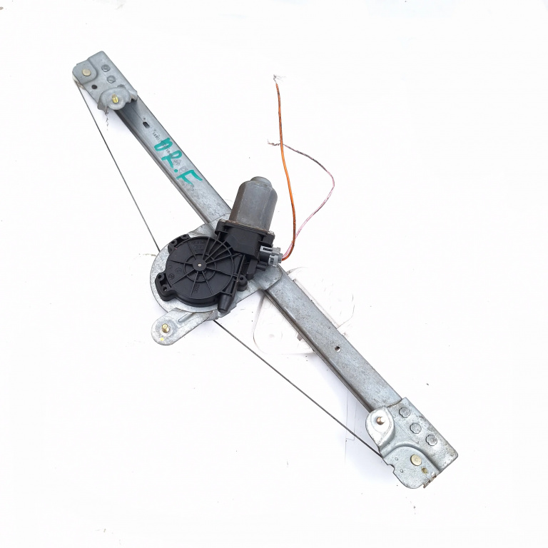 Macara Geam Dreapta Fata Dacia Logan (Ls) 2004-2012 1.6 Mpi 85 K7M 800 Benzina Electrica Arm118482, Avdarm118482