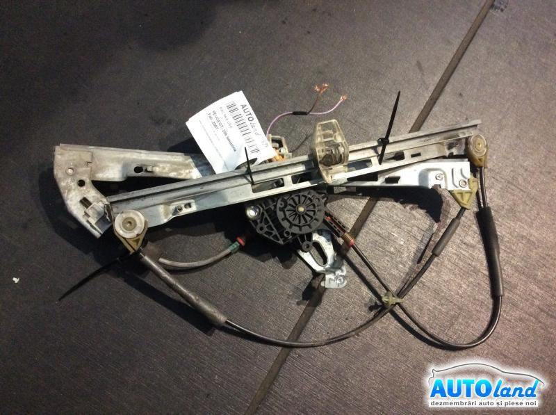 Macara Geam Dreapta Fata Electrica, 4 Usi . 2 Pini Peugeot 206 limuzina 2007