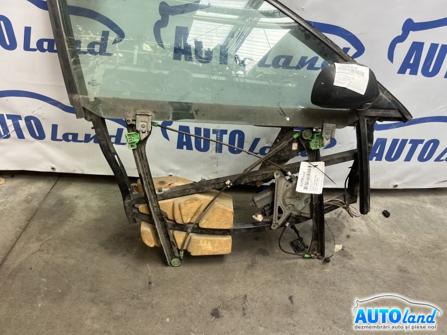 Macara Geam Dreapta Fata Electrica Audi A4 8D2,B5 1995-2000