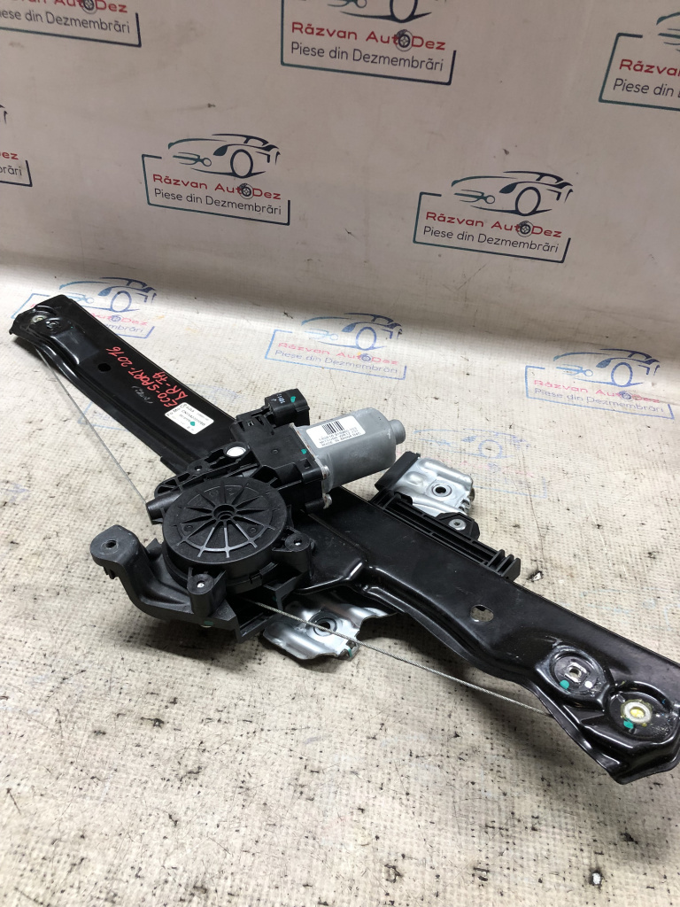 Macara geam dreapta fata Ford Ecosport 2016, CN15A23200BB
