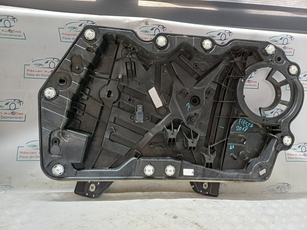 Macara geam dreapta fata Ford Fiesta - M