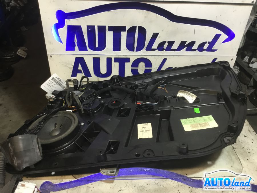 Macara Geam Dreapta Fata Ford FIESTA VI 2008
