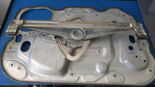 Macara geam dreapta fata ford focus 2 4m51-a045h16-a