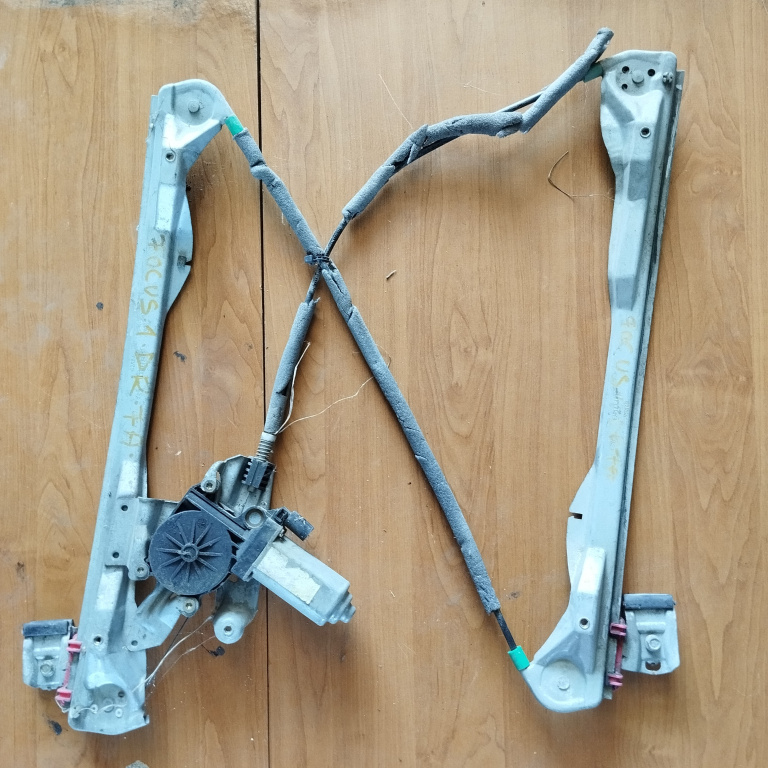 Macara Geam Dreapta Fata Ford Focus Mk 1 1998-2004 Electrica