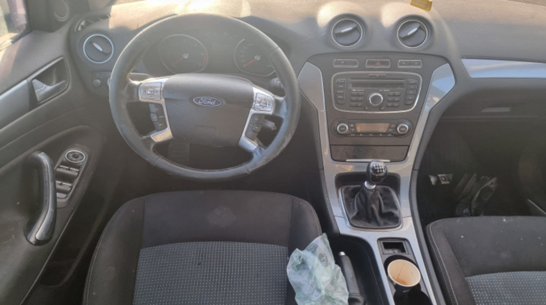 Macara geam dreapta fata Ford Mondeo 4 2011 sedan/berlina 2,0 tdci