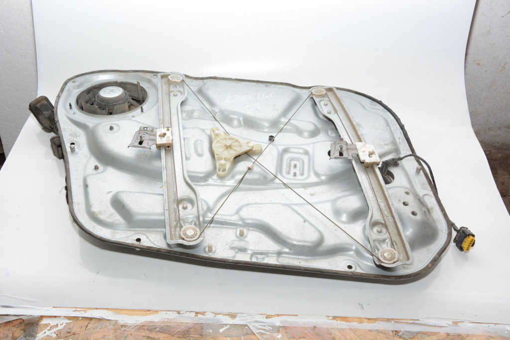 Macara Geam Dreapta,fata Hyundai I30 (FD) 2007 - 2012 824602R000