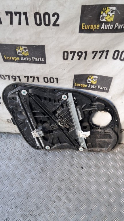 Macara geam dreapta fata Hyundai I40 an 2013 cod 82480-3XXXX