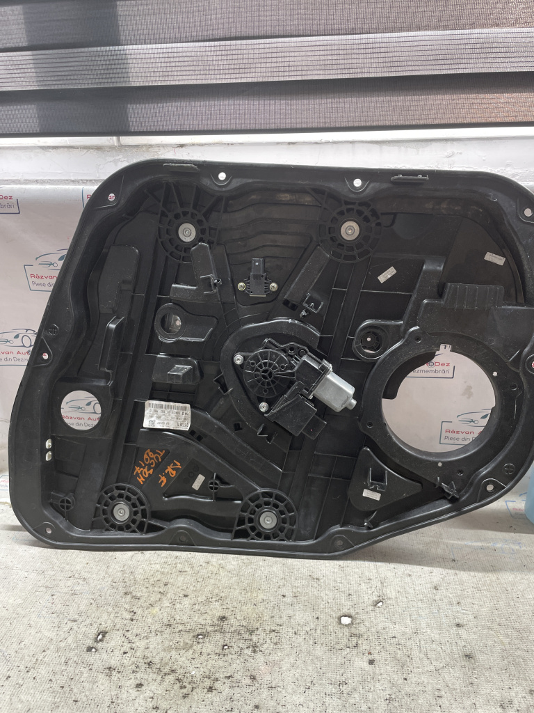 Macara geam dreapta fata Hyundai Tucson 2017