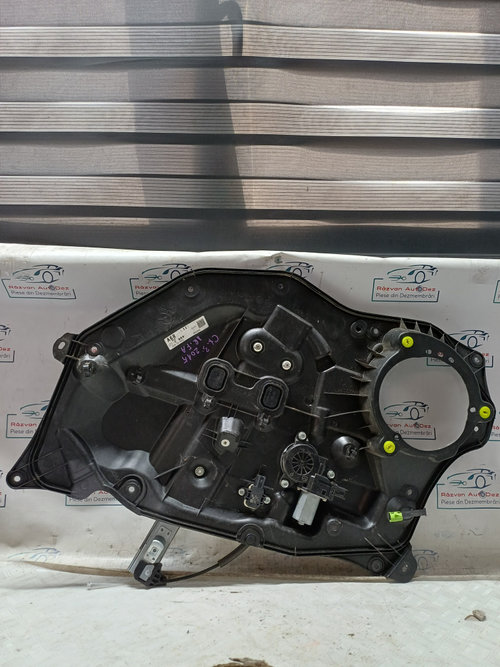 Macara geam dreapta fata Mazda CX-3 - Motorina 2015, DA6R5897XA