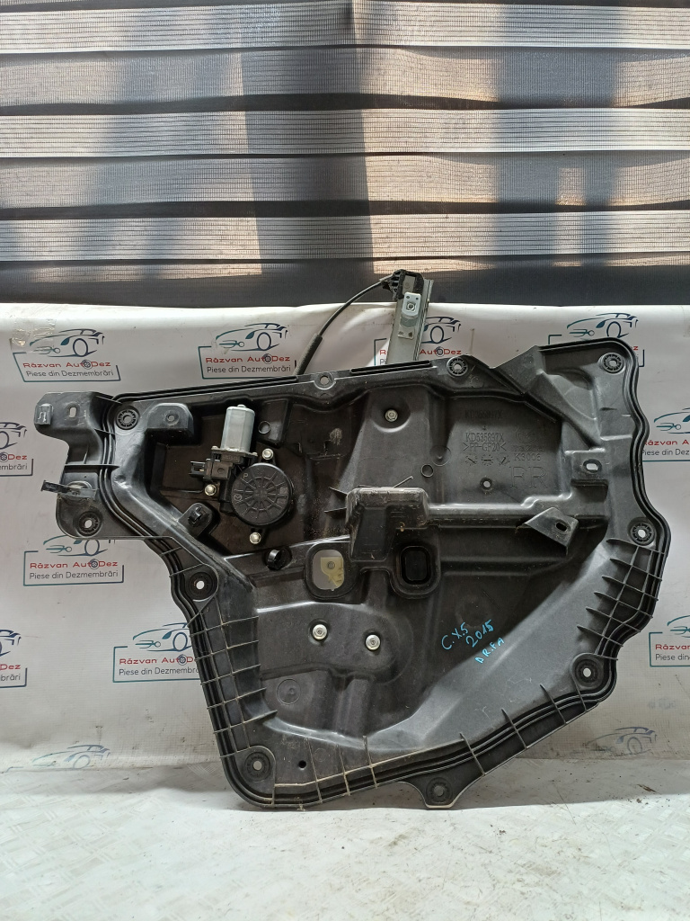 Macara geam dreapta fata Mazda CX-5 - Motorina 2015, -