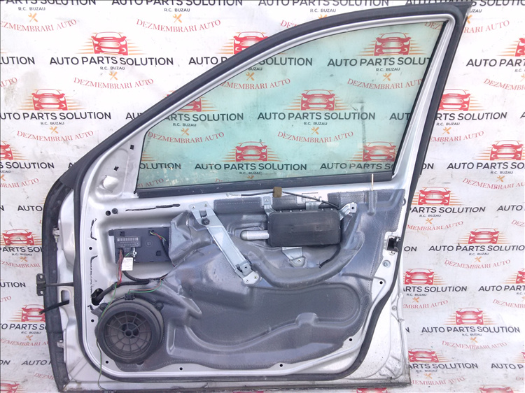 Macara geam dreapta fata MERCEDES C CLASS an fabr. 2003