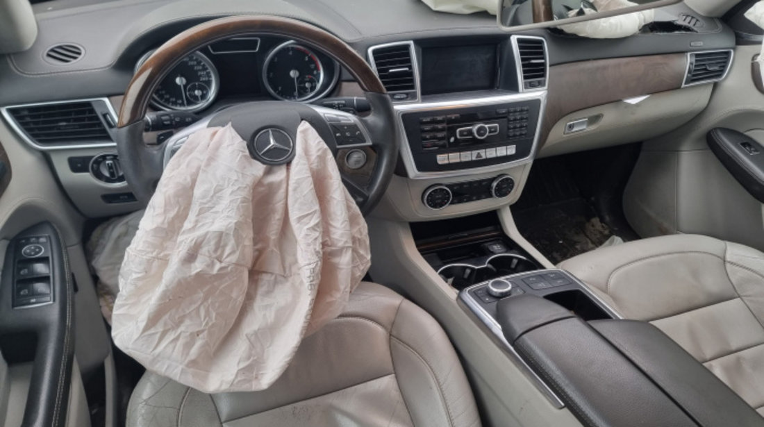 Macara geam dreapta fata Mercedes M-Class W166 2014 Crossover 3.0