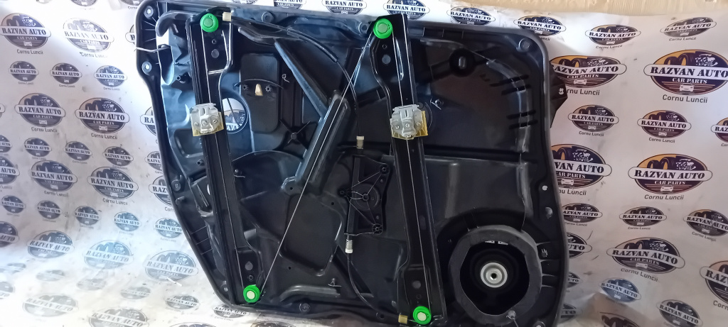 Macara geam dreapta fata Mercedes ML 2012