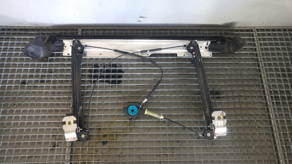 Macara geam dreapta fata mini cooper s r56 8820012c001898