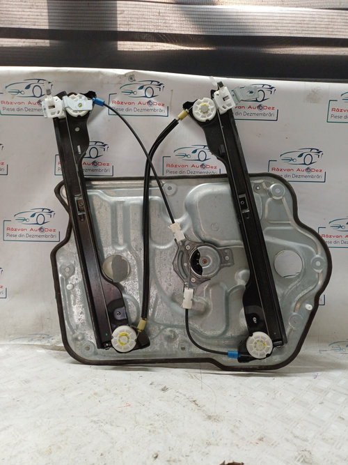 Macara geam dreapta fata Nissan Qashqai - Motorina 2013, -