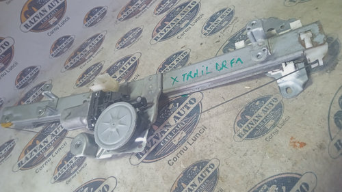 Macara geam dreapta fata Nissan X-Trail, 307314CA1A