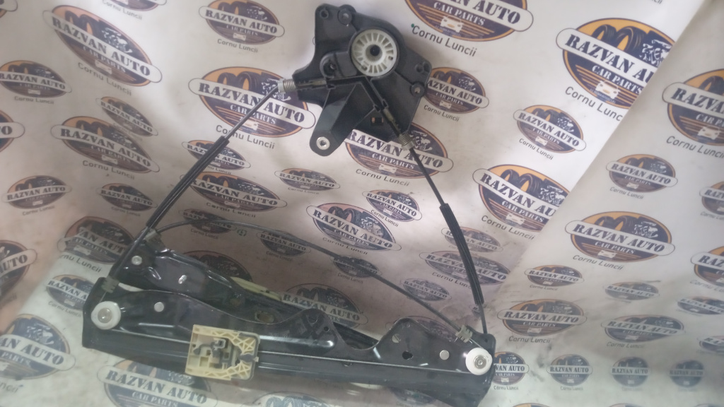 Macara geam dreapta fata Opel Astra K 2016, C32386100