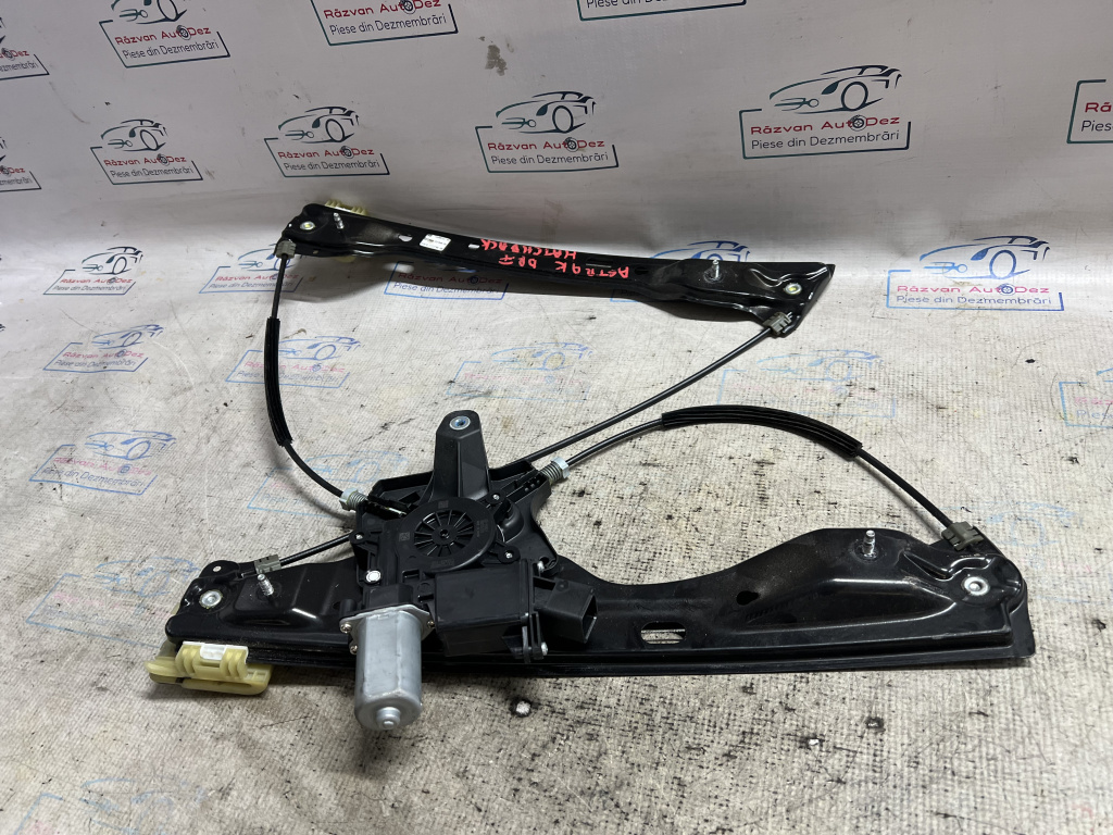 Macara geam dreapta fata Opel Astra K Hatchback 2016, 13406674
