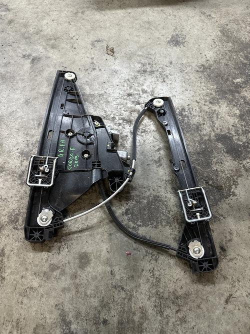 Macara geam dreapta fata Opel Corsa F - Motorina 2019, 9829043380