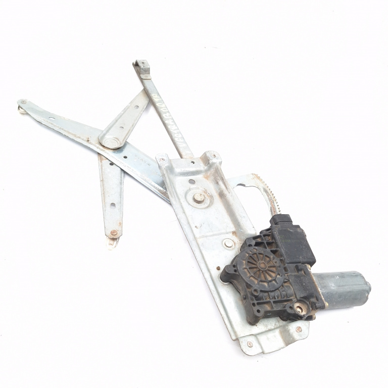 Macara Geam Dreapta Fata Opel Vectra B 1995-2002 Electrica 90520226, 0130821655, 0 130 821 655, 90520228, 119105300, 119105-300, 05073422 Bosch, Brose