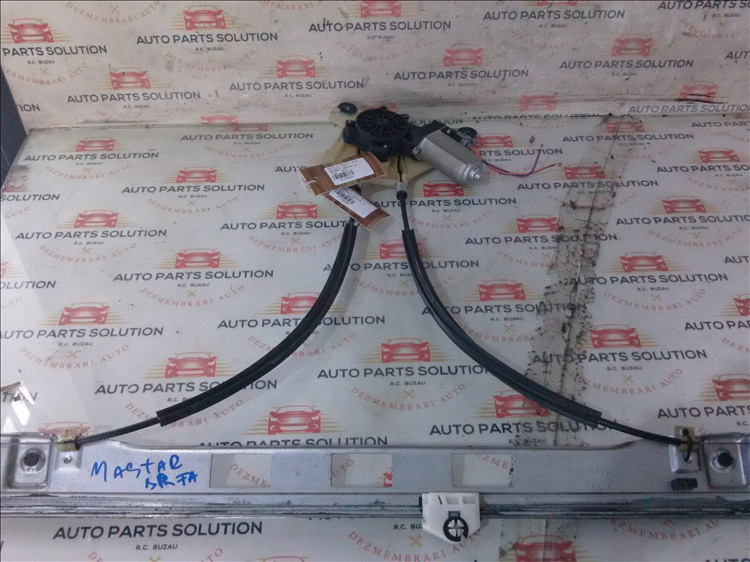 Macara geam dreapta fata RENAULT MASTER an fabr. 2013