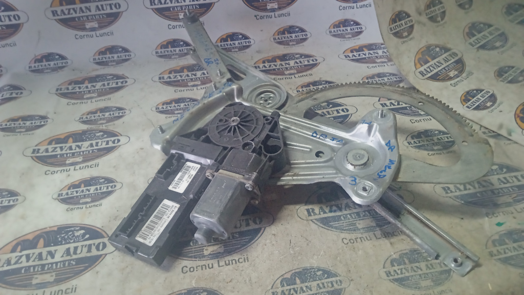 Macara geam dreapta fata Renault Megane 3, 966320101