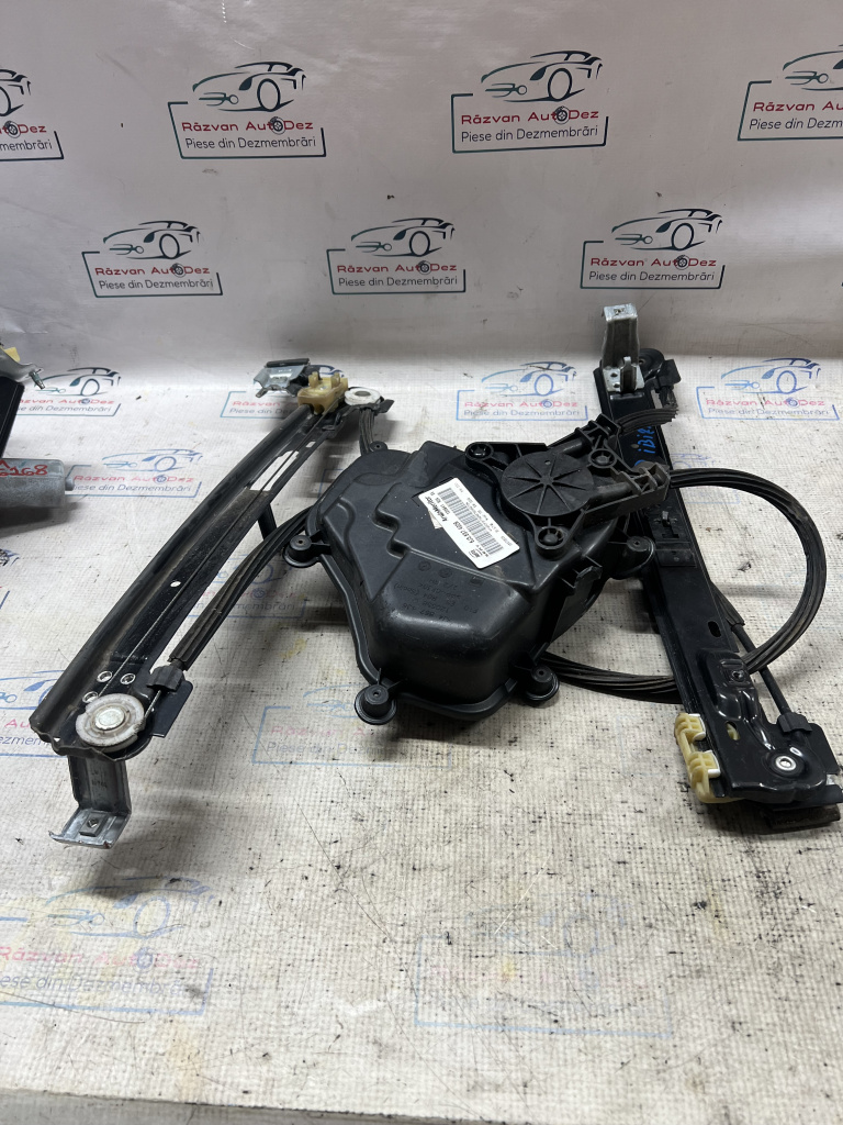 Macara geam dreapta fata Seat Ibiza 2009, 6J3837402B